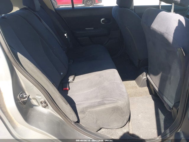46156718 :رقم المزاد ، 3N1BC13E09L501342 vin ، 2009 Nissan Versa 1.8s مزاد بيع