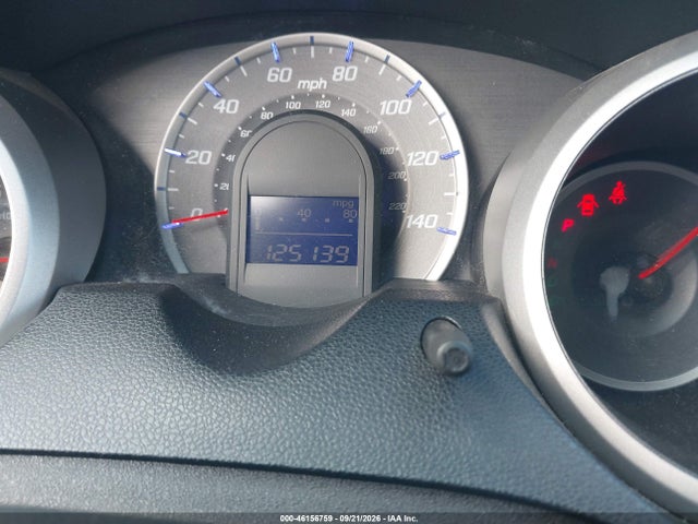 46156759 :رقم المزاد ، JHMGE8H38DC081586 vin ، 2013 Honda Fit مزاد بيع
