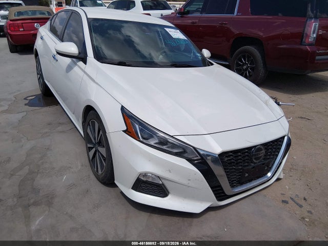 46156812 :رقم المزاد ، 1N4BL4DV6NN418365 vin ، 2022 Nissan Altima Sv Fwd مزاد بيع