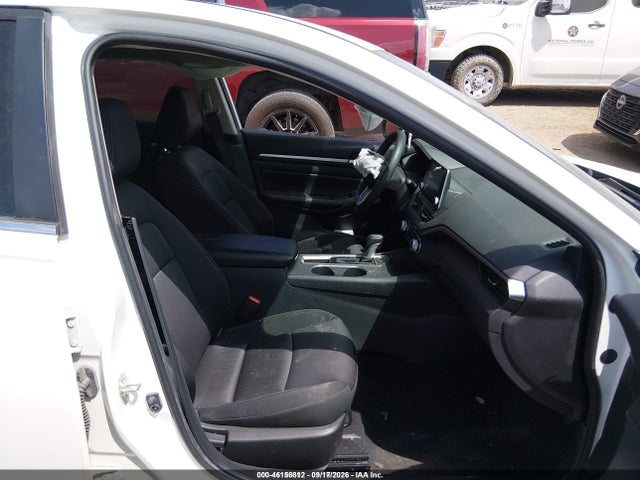 46156812 :رقم المزاد ، 1N4BL4DV6NN418365 vin ، 2022 Nissan Altima Sv Fwd مزاد بيع