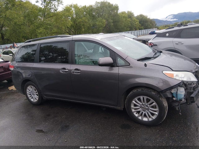 46156829 :رقم المزاد ، 5TDYK3DC5ES500503 vin ، 2014 Toyota Sienna Xle V6 8 Passenger مزاد بيع