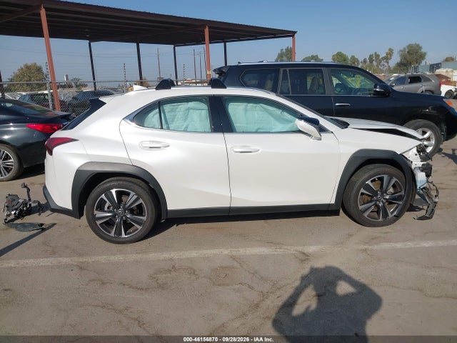JTHX6JBH2R2180409 Lexus UX 250H