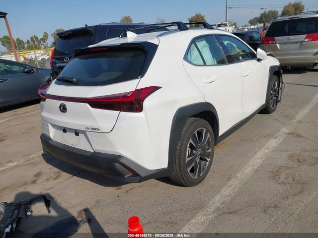 JTHX6JBH2R2180409 Lexus UX 250H