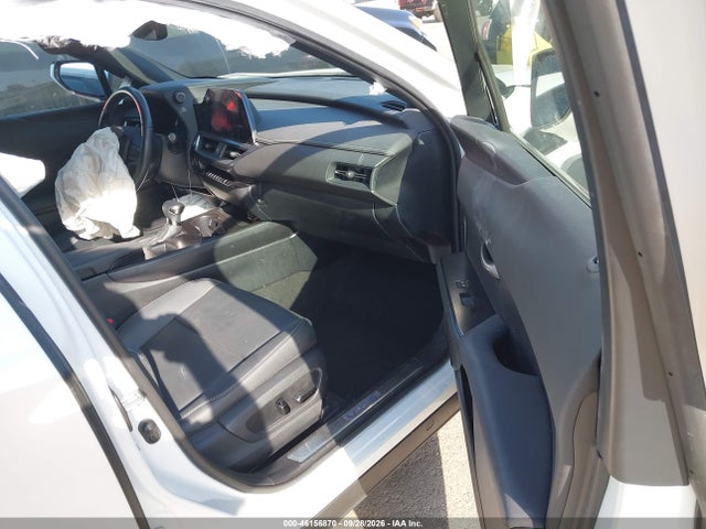JTHX6JBH2R2180409 Lexus UX 250H