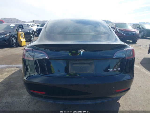 46156880 :رقم المزاد ، 5YJ3E1EB6KF422034 vin ، 2019 Tesla Model 3 Long Range/performance مزاد بيع