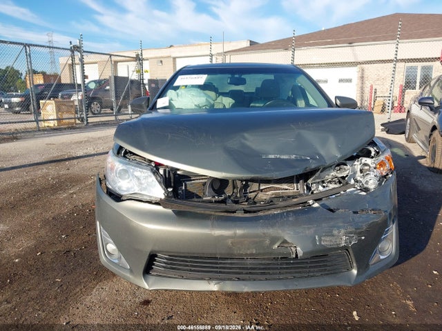 2014 Toyota Camry Hybrid Xle მანქანა იყიდება აუქციონზე, vin: 4T1BD1FK2EU127288, აუქციონის ნომერი: 46156889