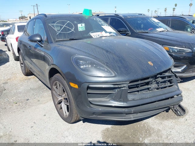 Aukcja sprzedaży 2023 Porsche Macan T, vin: WP1AA2A56PLB10114, numer aukcji: 46156919