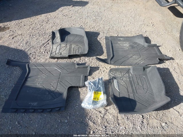 2026 Chevrolet Silverado 1500 4wd  Short Bed Zr2 მანქანა იყიდება აუქციონზე, vin: 3GCUKHE84TG273287, აუქციონის ნომერი: 46156924