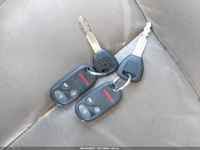 1998 Honda Accord Ex V6 მანქანა იყიდება აუქციონზე, vin: 1HGCG2254WA034900, აუქციონის ნომერი: 46156937