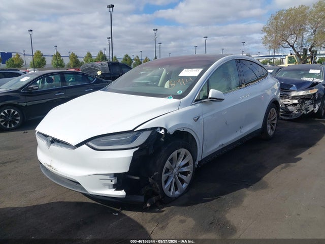 2018 Tesla Model X 100d/75d/p100d მანქანა იყიდება აუქციონზე, vin: 5YJXCAE24JF116326, აუქციონის ნომერი: 46156944
