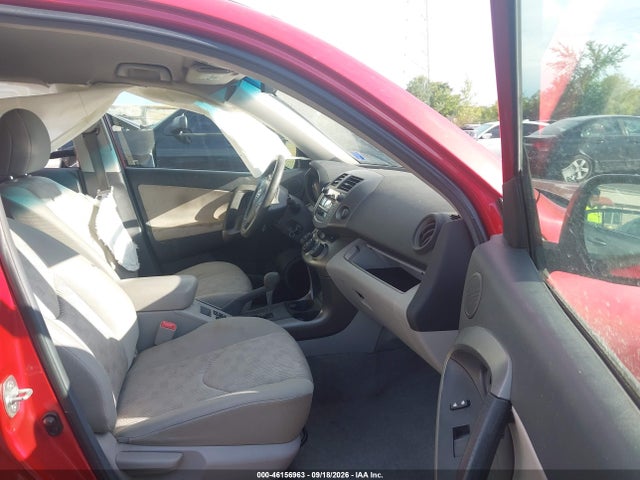 2011 Toyota Rav4 მანქანა იყიდება აუქციონზე, vin: 2T3BF4DV5BW177212, აუქციონის ნომერი: 46156963