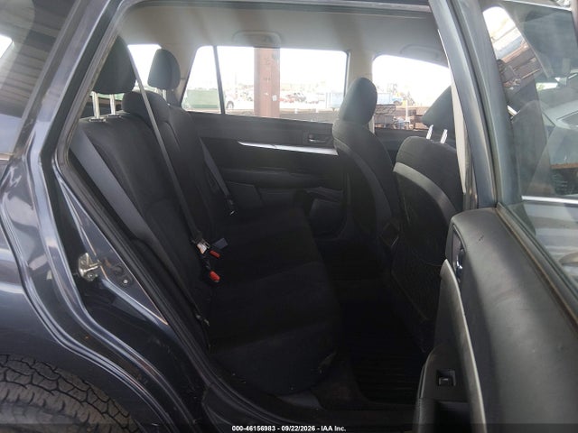 Subaru Outback 2.5i 2014 4S4BRCAC2E3248504 Image 8