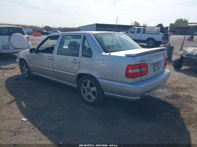 Aukcja sprzedaży 1998 Volvo S70 T5, vin: YV1LS5377W2552891, numer aukcji: 46157013
