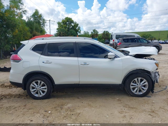 46157021 :رقم المزاد ، 5N1AT2MV7FC782622 vin ، 2015 Nissan Rogue Sv مزاد بيع