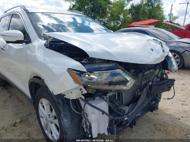 46157021 :رقم المزاد ، 5N1AT2MV7FC782622 vin ، 2015 Nissan Rogue Sv مزاد بيع