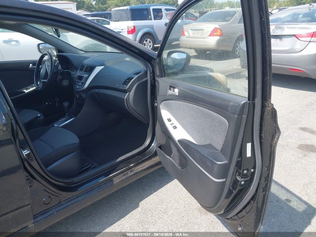 2014 Hyundai Accent Gs მანქანა იყიდება აუქციონზე, vin: KMHCT5AE2EU165703, აუქციონის ნომერი: 46157031