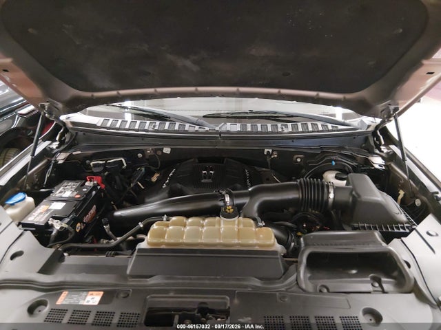 Продаж на аукціоні авто 2019 Lincoln Navigator Select, vin: 5LMJJ2JT8KEL19540, номер лоту: 46157032
