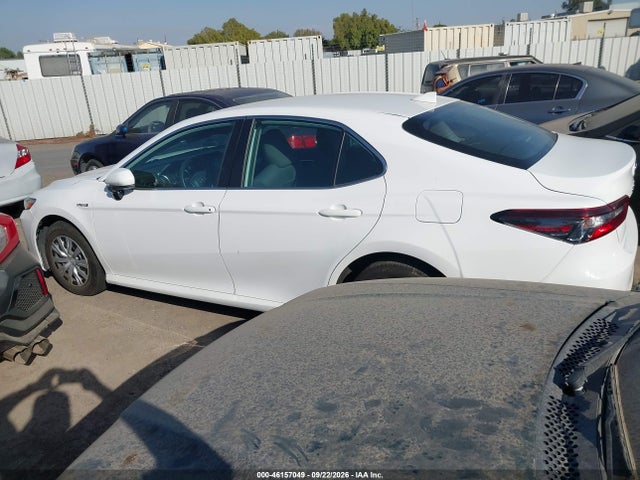 4T1C31AK0MU567071 Toyota Camry Hybrid Le