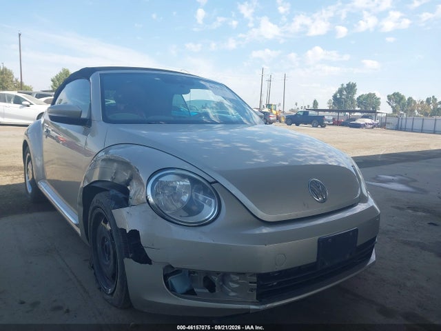 Volkswagen Beetle 1.8t Classic 2015 3VW517AT0FM809814 main image