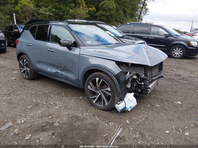 46157097 :رقم المزاد ، YV4162UM9L2246854 vin ، 2020 Volvo Xc40 T5 R-design مزاد بيع