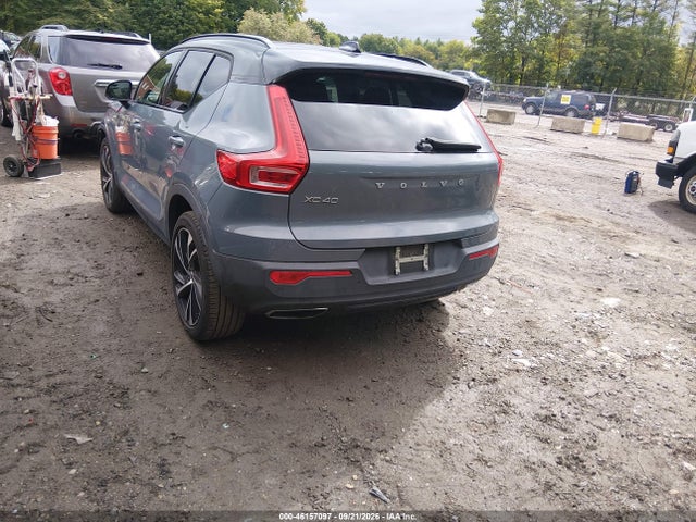 46157097 :رقم المزاد ، YV4162UM9L2246854 vin ، 2020 Volvo Xc40 T5 R-design مزاد بيع