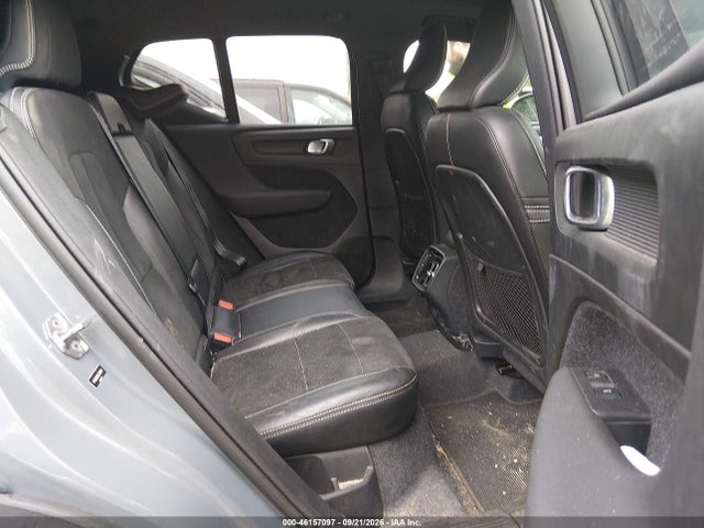 46157097 :رقم المزاد ، YV4162UM9L2246854 vin ، 2020 Volvo Xc40 T5 R-design مزاد بيع