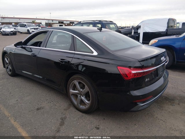 2024 Audi A6 Premium Plus 55 Tfsi Quattro S Tronic მანქანა იყიდება აუქციონზე, vin: WAUL2BF24RN033270, აუქციონის ნომერი: 46157121