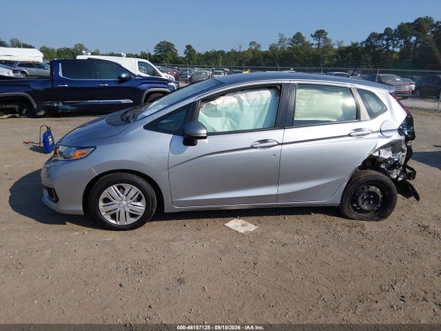 46157128 :رقم المزاد ، 3HGGK5H47LM705118 vin ، 2020 Honda Fit Lx مزاد بيع