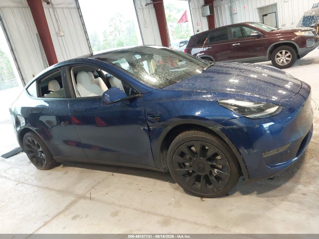 7SAYGDED9RF101475 Tesla Model Y Long Range Single Motor Rear-wheel Drive/rwd