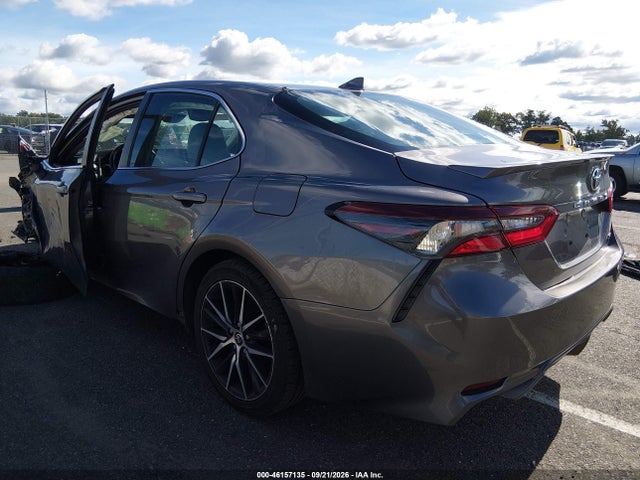 Продажа на аукционе авто 2021 Toyota Camry Se, vin: 4T1G11AK1MU588633, номер лота: 46157135