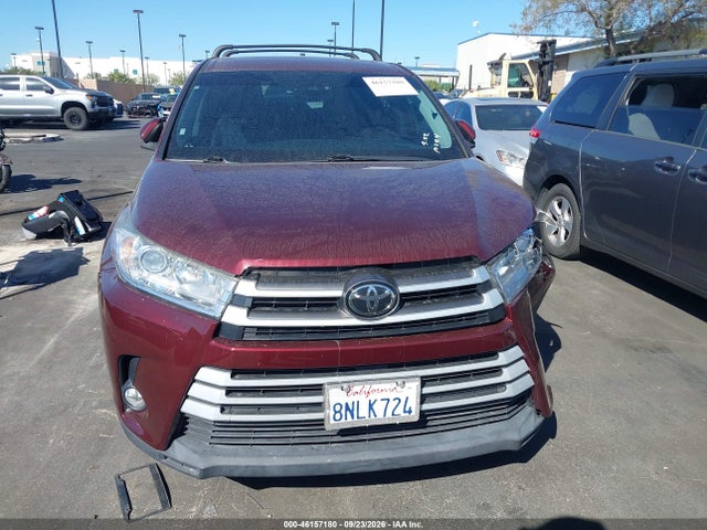 Toyota Highlander Le Plus 2019 5TDZZRFH8KS362866 Image 13