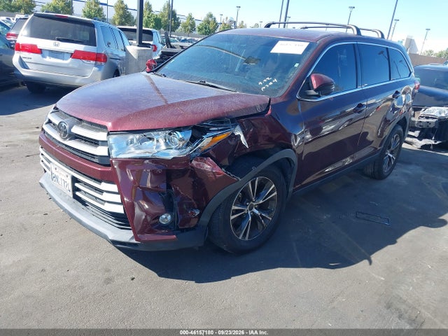 Toyota Highlander Le Plus 2019 5TDZZRFH8KS362866 Image 2