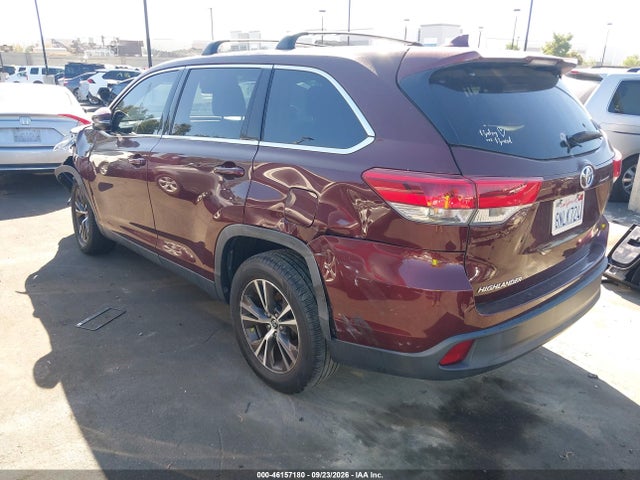 Toyota Highlander Le Plus 2019 5TDZZRFH8KS362866 Image 3