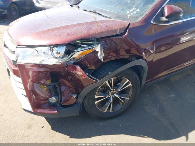 Toyota Highlander Le Plus 2019 5TDZZRFH8KS362866 Image 6