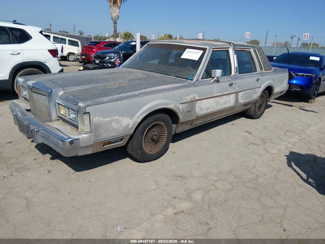 Продажа на аукционе авто 1988 Lincoln Town Car Signature, vin: 1LNBM82F4JY818228, номер лота: 46157197