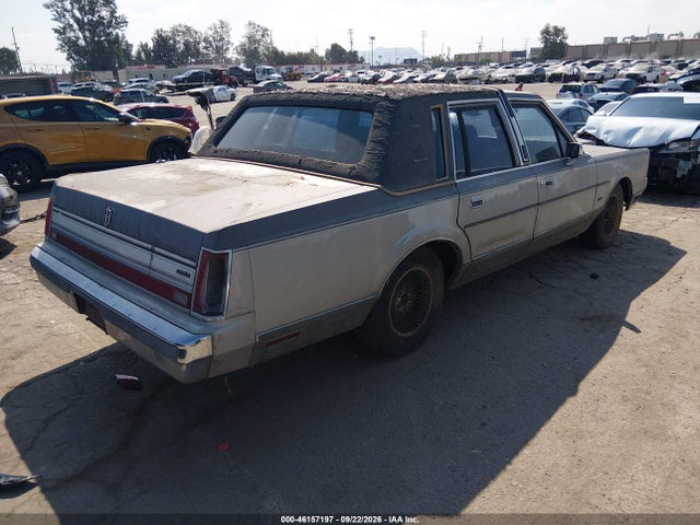 Продажа на аукционе авто 1988 Lincoln Town Car Signature, vin: 1LNBM82F4JY818228, номер лота: 46157197
