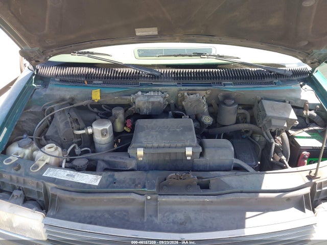 46157209 :رقم المزاد ، 1GNDM19W5YB107328 vin ، 2000 Chevrolet Astro مزاد بيع