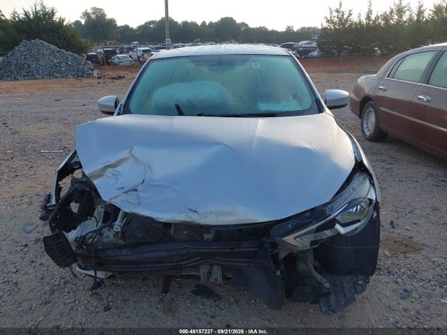 2017 Nissan Sentra Sv მანქანა იყიდება აუქციონზე, vin: 3N1AB7AP6HY352412, აუქციონის ნომერი: 46157227
