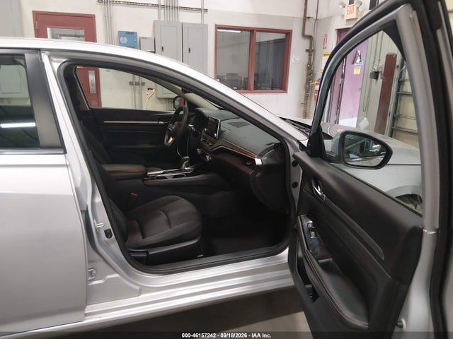 Продажа на аукционе авто 2023 Nissan Altima Sv Fwd, vin: 1N4BL4DV0PN373975, номер лота: 46157242