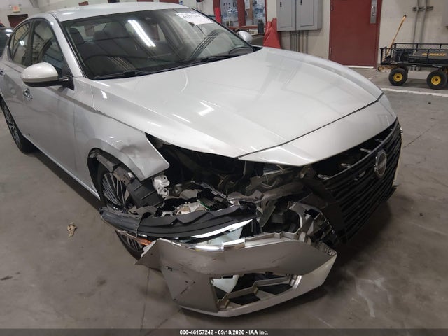 Продажа на аукционе авто 2023 Nissan Altima Sv Fwd, vin: 1N4BL4DV0PN373975, номер лота: 46157242