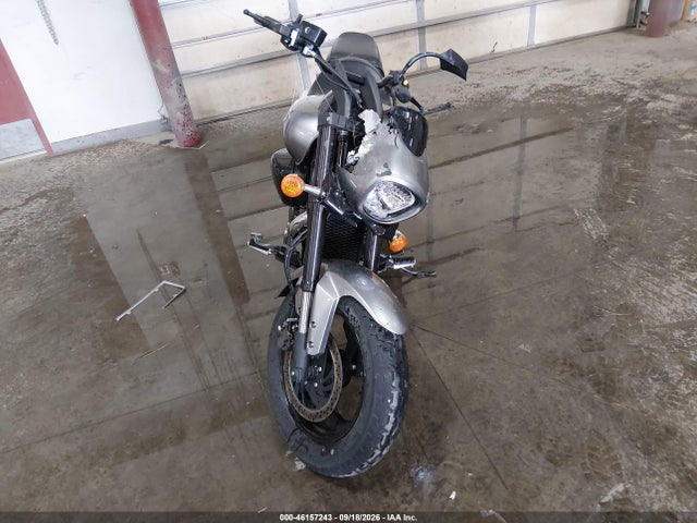 2017 Suzuki Vz800 მანქანა იყიდება აუქციონზე, vin: JS1VS56AXH2100145, აუქციონის ნომერი: 46157243