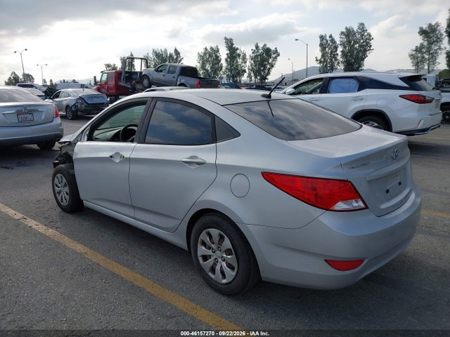 Hyundai ACCENT SE 2017 KMHCT4AEXHU169612 Image 3