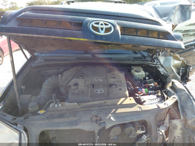 46157274 :رقم المزاد ، JTEZU14R740042208 vin ، 2004 Toyota 4runner Sr5 V6 مزاد بيع