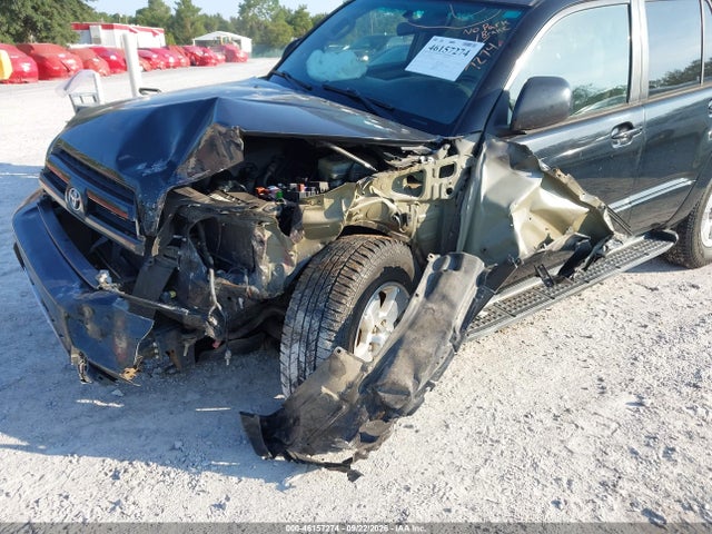 46157274 :رقم المزاد ، JTEZU14R740042208 vin ، 2004 Toyota 4runner Sr5 V6 مزاد بيع