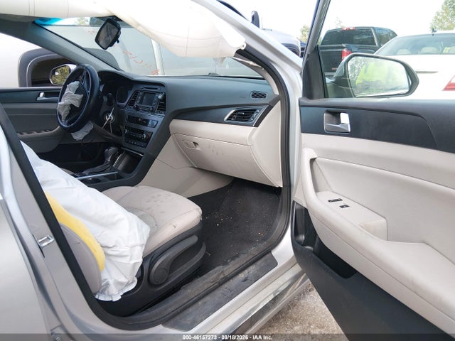 Продажа на аукционе авто 2015 Hyundai Sonata Sport, vin: 5NPE34AF7FH099287, номер лота: 46157273
