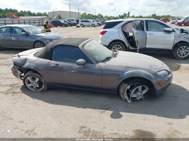 Aukcja sprzedaży 2006 Mazda Mx-5 Touring, vin: JM1NC25F160106553, numer aukcji: 46157298