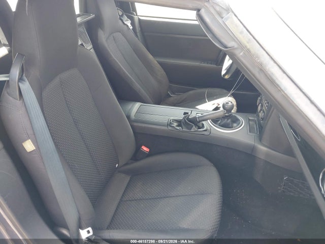 Aukcja sprzedaży 2006 Mazda Mx-5 Touring, vin: JM1NC25F160106553, numer aukcji: 46157298