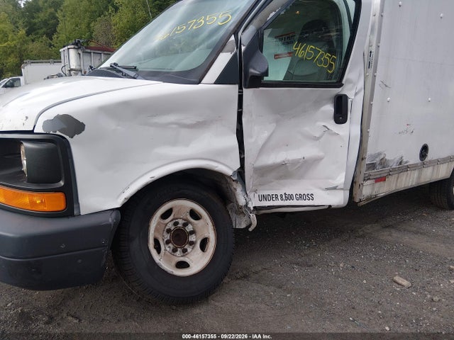 46157355 :رقم المزاد ، 1GDY72BA3B1903283 vin ، 2011 Gmc Savana Cutaway Work Van مزاد بيع