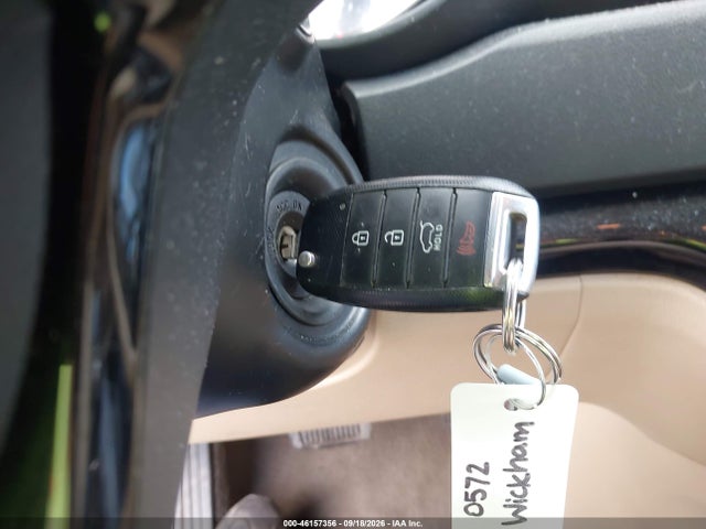 2015 Kia Sedona Lx მანქანა იყიდება აუქციონზე, vin: KNDMB5C17F6037257, აუქციონის ნომერი: 46157356