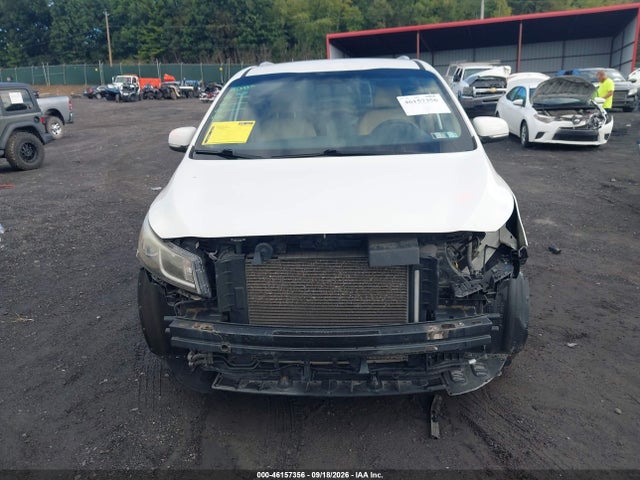2015 Kia Sedona Lx მანქანა იყიდება აუქციონზე, vin: KNDMB5C17F6037257, აუქციონის ნომერი: 46157356